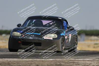 media/Jun-21-2025-Nasa (Sat) [[56b2c04f0e]]/Race Group B/Qualifying/